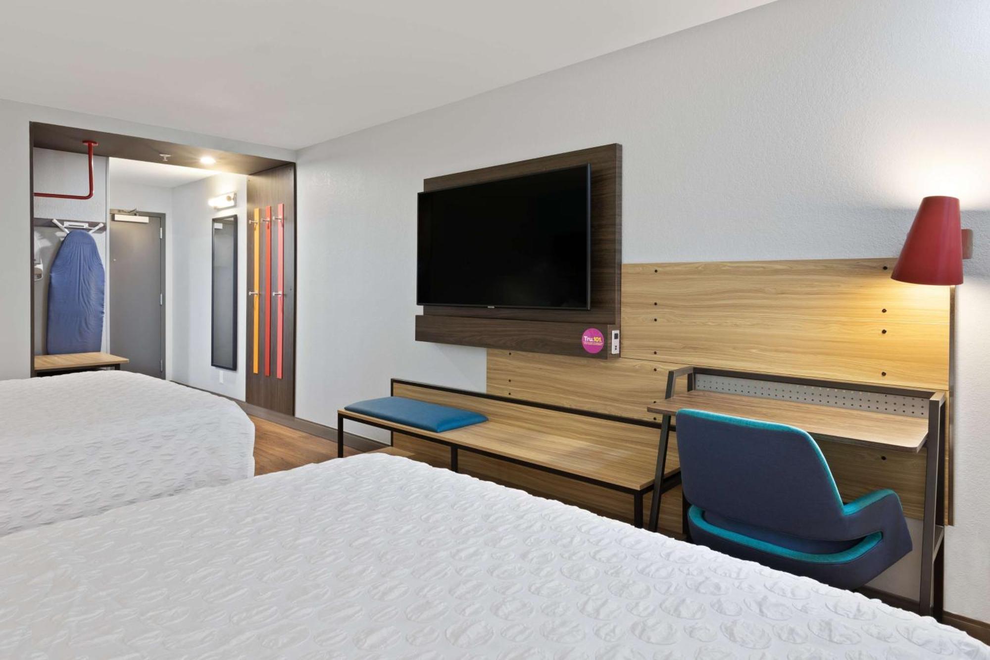 Tru By Hilton Sharonville, Oh Экстерьер фото